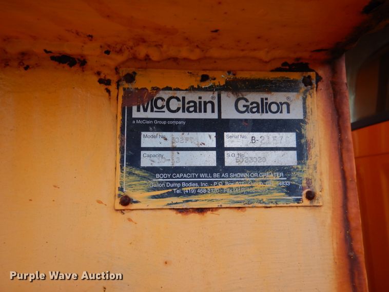 image for item DM1364 2002 International 2554  dump truck