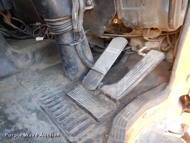 image for item DM1365 1998 GMC C7500  street sweeper truck