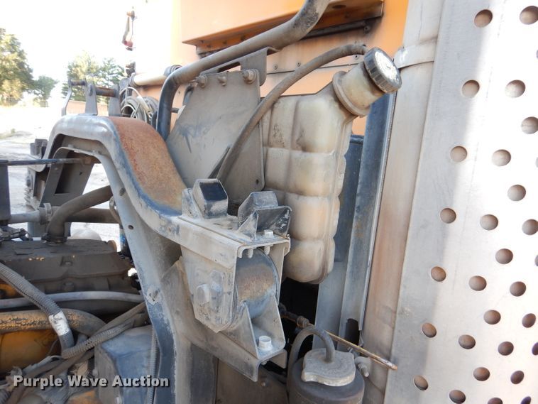 image for item DM1365 1998 GMC C7500  street sweeper truck