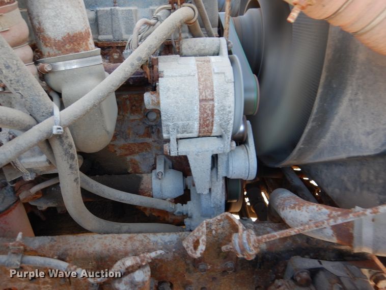 image for item DM1366 2002 International 2554  dump truck