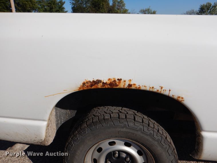 image for item DM1369 2004 Dodge Ram 1500  pickup truck