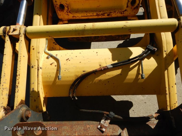 image for item DM1370 2005 New Holland LB90B  backhoe