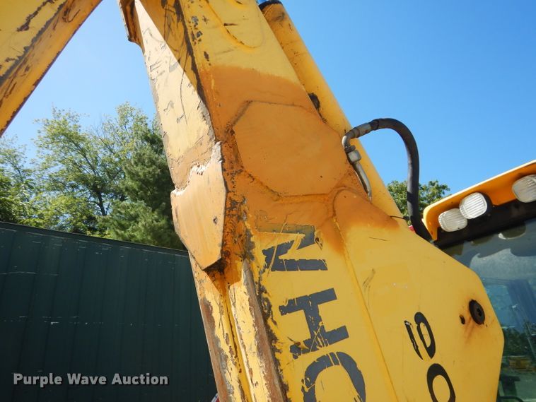 image for item DM1371 2006 New Holland LB90B  backhoe