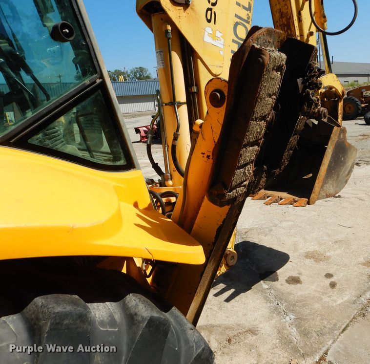 image for item DM1371 2006 New Holland LB90B  backhoe