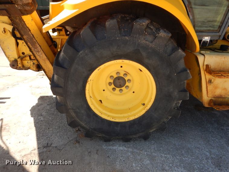image for item DM1371 2006 New Holland LB90B  backhoe