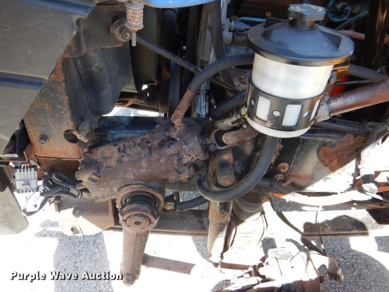 image for item DM1374 2004 International WorkStar 7400  Crew Cab dump truck