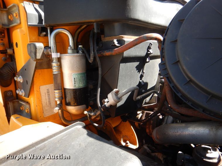 image for item DM1374 2004 International WorkStar 7400  Crew Cab dump truck