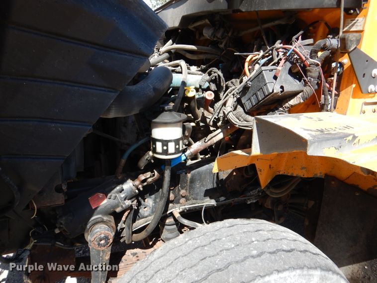 image for item DM1376 2005 International WorkStar 7400  dump truck