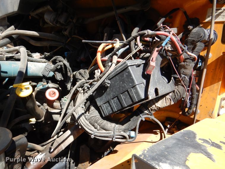 image for item DM1376 2005 International WorkStar 7400  dump truck