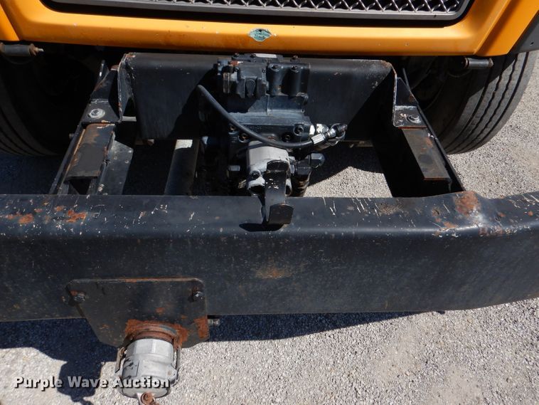 image for item DM1378 2003 Chevrolet C7500  oil distributor truck