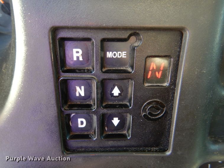 image for item DM1378 2003 Chevrolet C7500  oil distributor truck