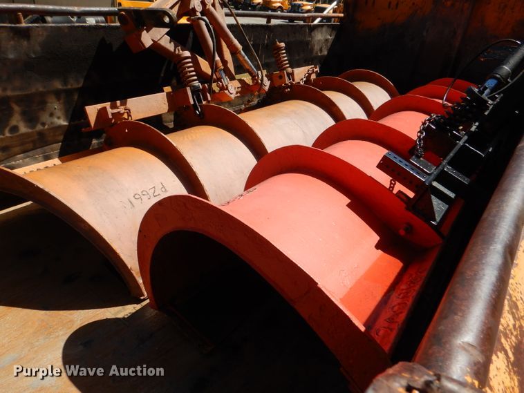 image for item DM1379 2004 International WorkStar 7500  dump truck