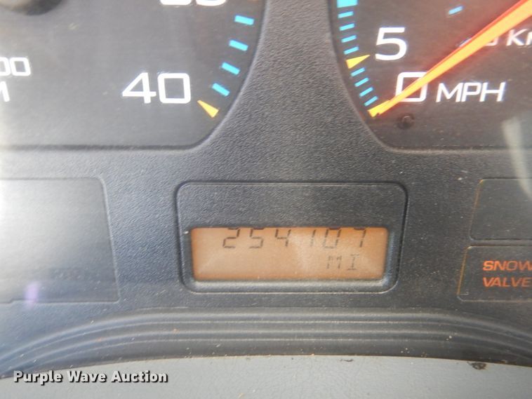 image for item DM1379 2004 International WorkStar 7500  dump truck