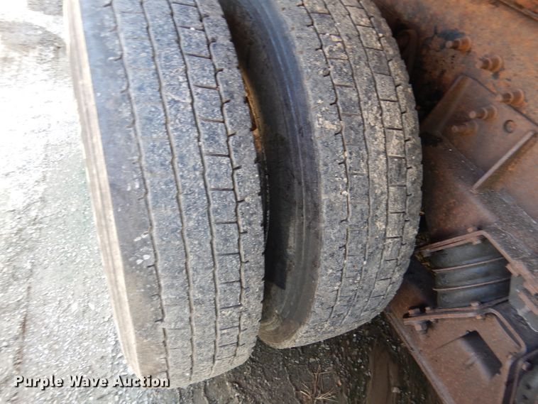 image for item DM1379 2004 International WorkStar 7500  dump truck