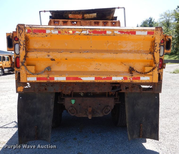 image for item DM1380 2004 International WorkStar 7400  Crew Cab dump truck