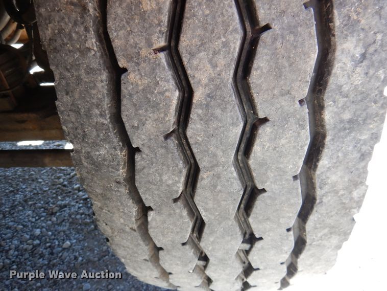 image for item DM1380 2004 International WorkStar 7400  Crew Cab dump truck