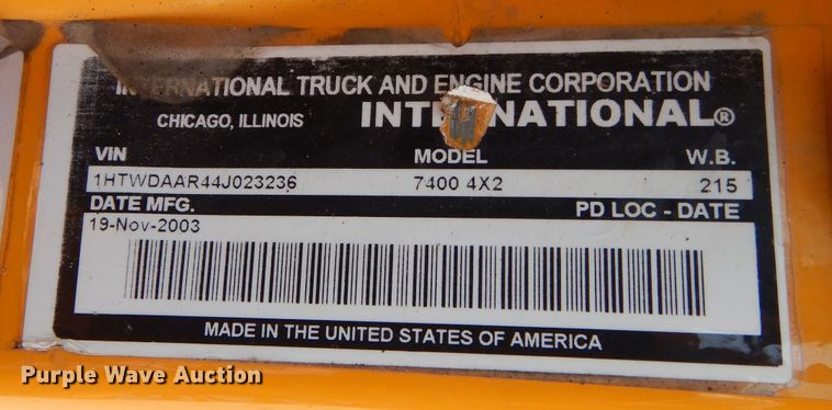 image for item DM1380 2004 International WorkStar 7400  Crew Cab dump truck