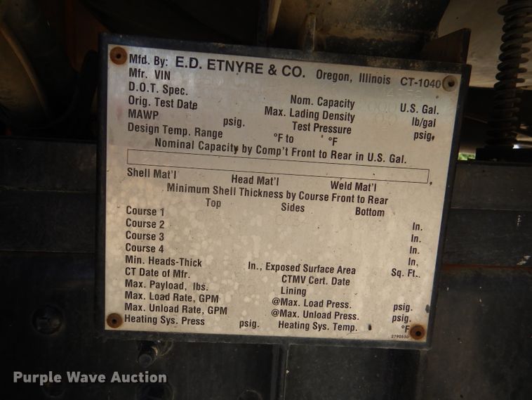 image for item DM1381 2004 Chevrolet C7500  oil distributor truck