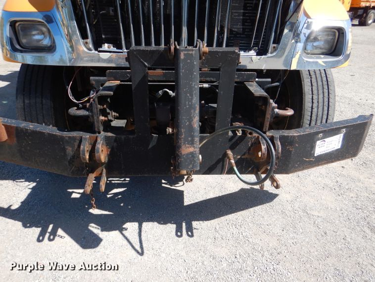 image for item DM1383 2005 International WorkStar 7400  dump truck