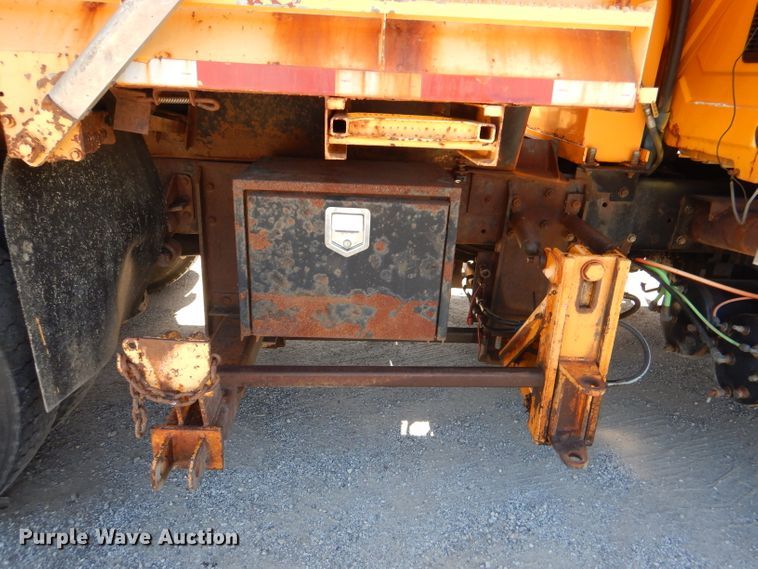 image for item DM1383 2005 International WorkStar 7400  dump truck