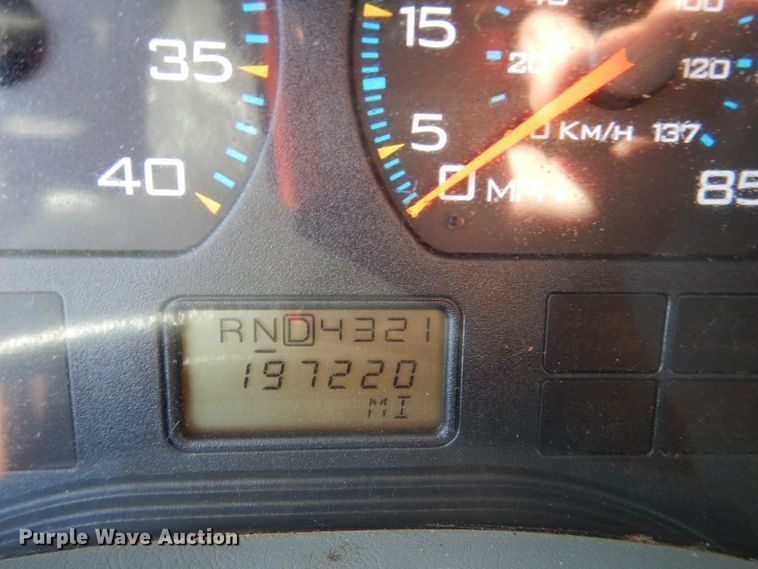 image for item DM1383 2005 International WorkStar 7400  dump truck