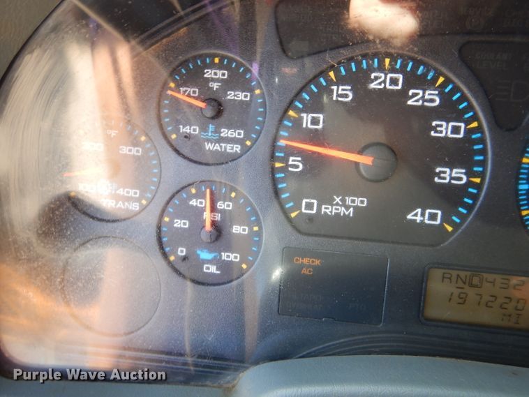 image for item DM1383 2005 International WorkStar 7400  dump truck