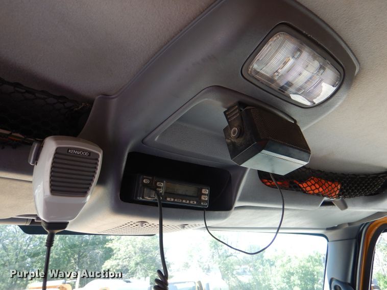 image for item DM1383 2005 International WorkStar 7400  dump truck