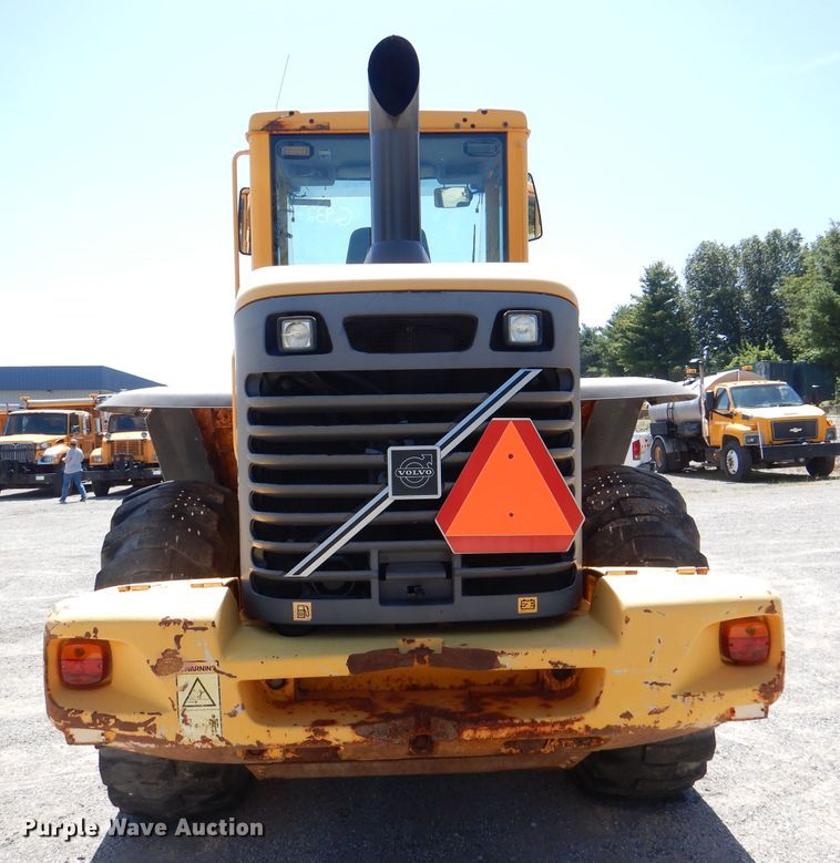 image for item DM1384 2004 Volvo L70E  wheel loader