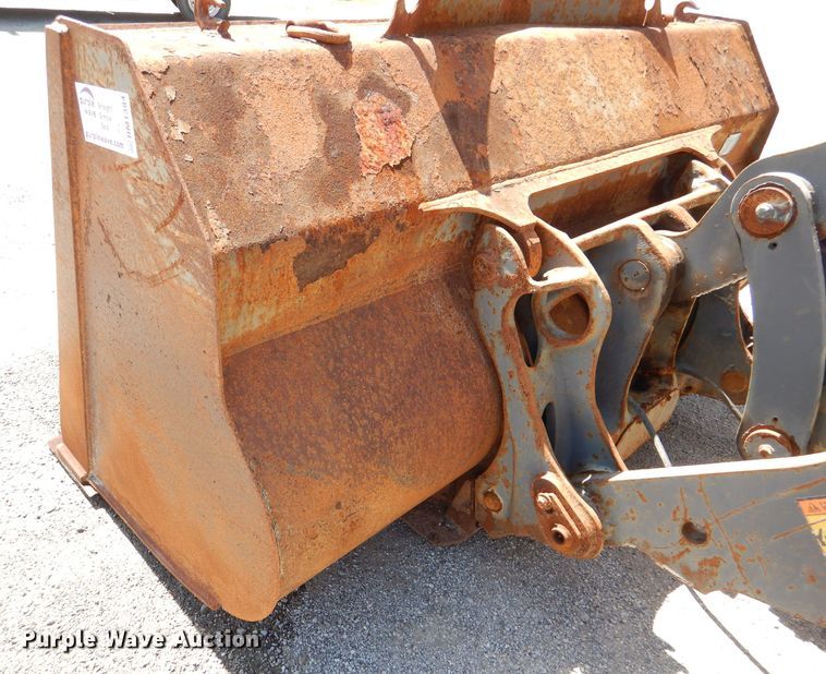 image for item DM1384 2004 Volvo L70E  wheel loader