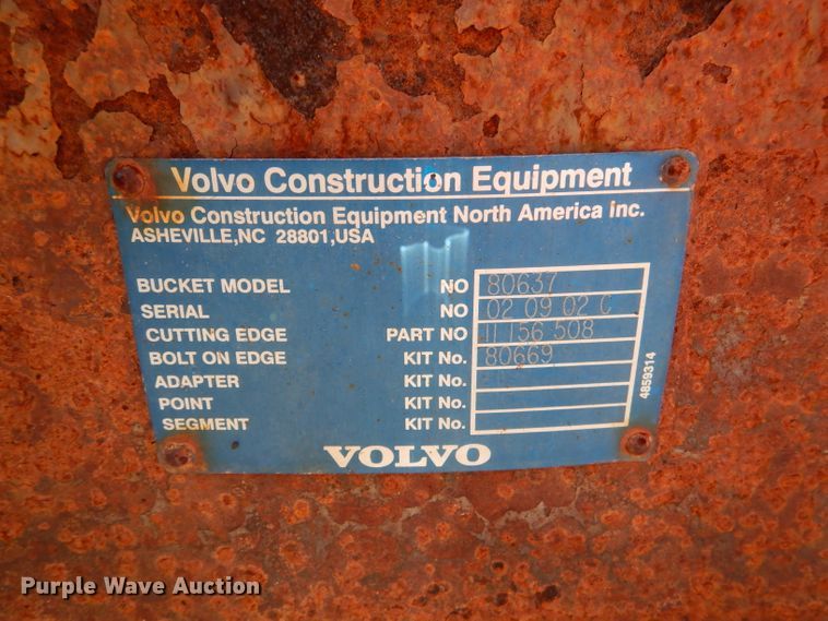 image for item DM1384 2004 Volvo L70E  wheel loader