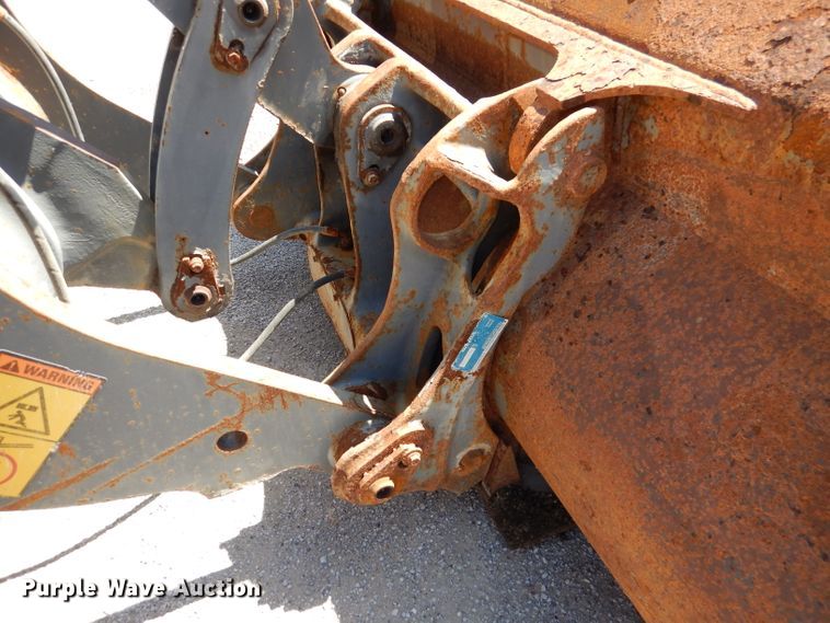 image for item DM1384 2004 Volvo L70E  wheel loader