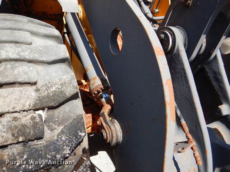 image for item DM1384 2004 Volvo L70E  wheel loader