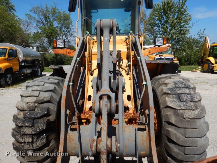 image for item DM1384 2004 Volvo L70E  wheel loader