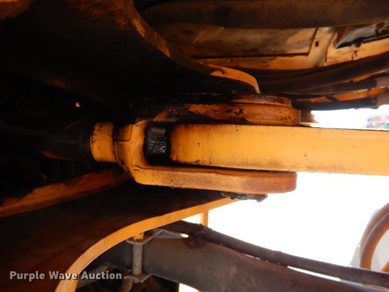 image for item DM1384 2004 Volvo L70E  wheel loader