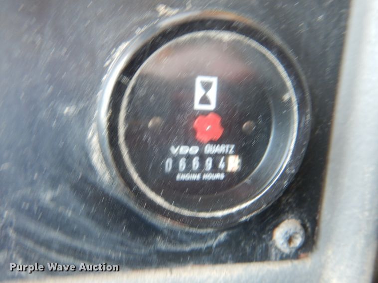 image for item DM1384 2004 Volvo L70E  wheel loader