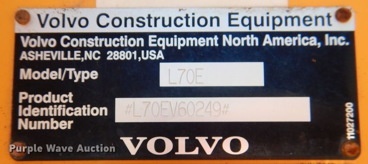 image for item DM1384 2004 Volvo L70E  wheel loader