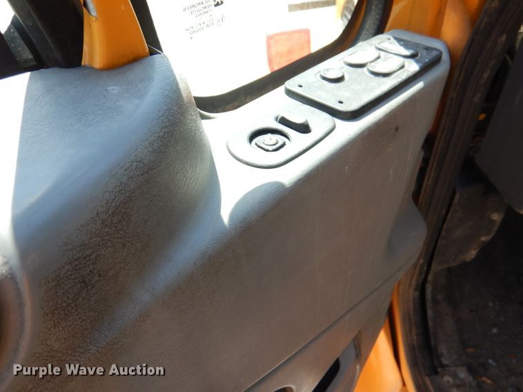 image for item DM1385 2006 International WorkStar 7400  dump truck