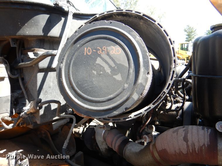 image for item DM1385 2006 International WorkStar 7400  dump truck