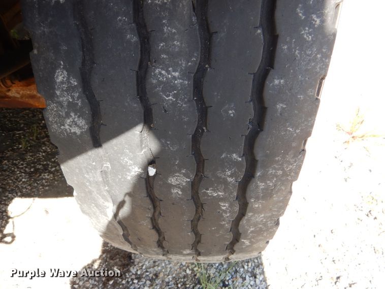 image for item DM1385 2006 International WorkStar 7400  dump truck