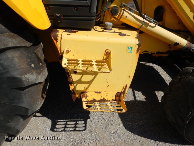 image for item DM1386 2002 New Holland LB110B  backhoe