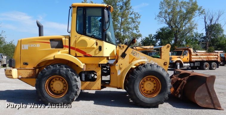 image for item DM1389 2006 New Holland LW130B  wheel loader