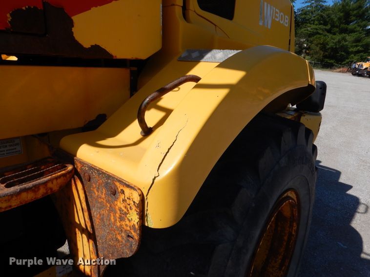 image for item DM1389 2006 New Holland LW130B  wheel loader