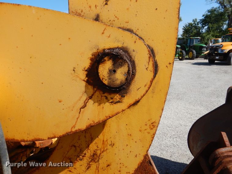 image for item DM1389 2006 New Holland LW130B  wheel loader