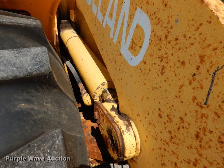 image for item DM1389 2006 New Holland LW130B  wheel loader