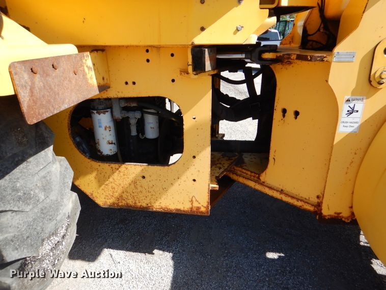 image for item DM1389 2006 New Holland LW130B  wheel loader