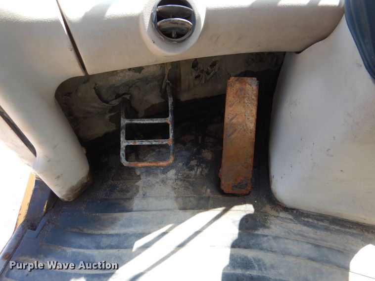 image for item DM1389 2006 New Holland LW130B  wheel loader