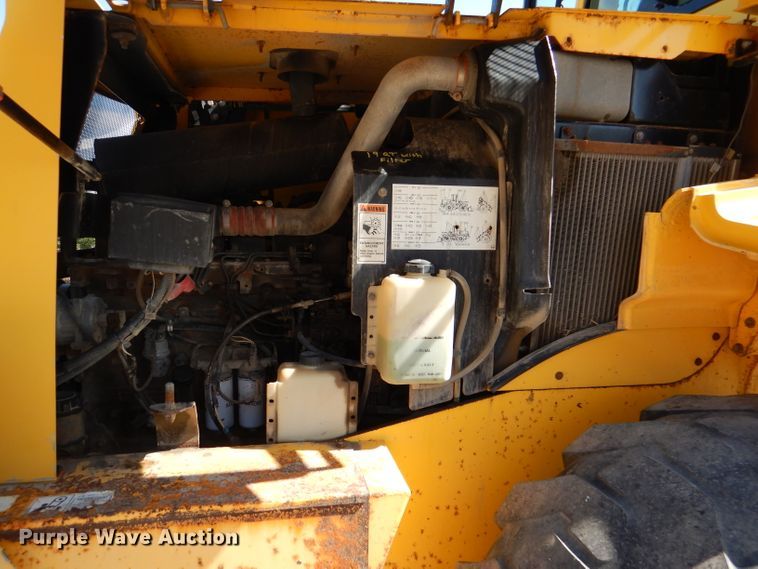 image for item DM1389 2006 New Holland LW130B  wheel loader