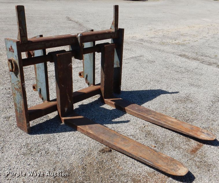 image for item DM1389 2006 New Holland LW130B  wheel loader