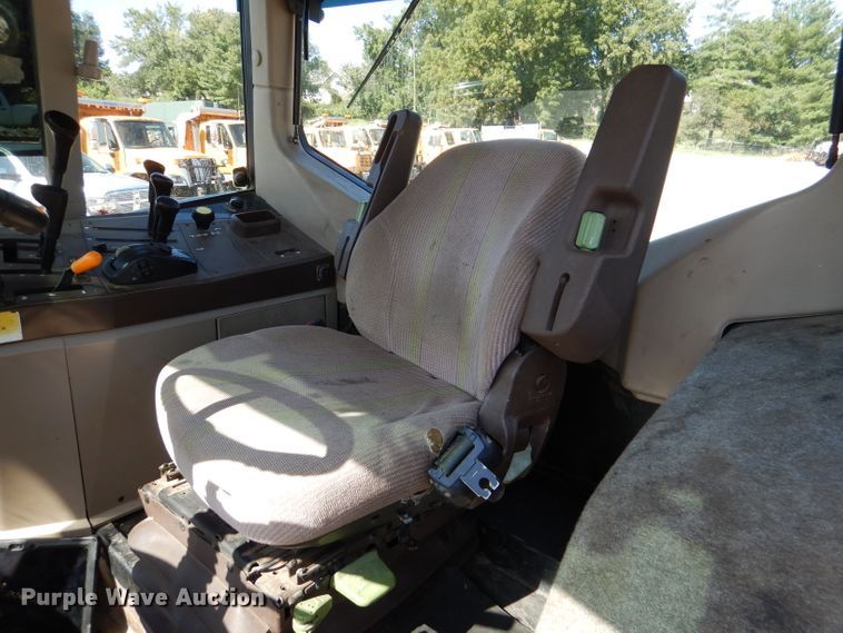 image for item DM1390 John Deere 6715  MFWD tractor