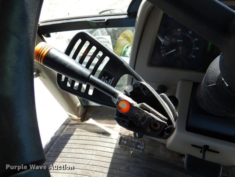 image for item DM1390 John Deere 6715  MFWD tractor